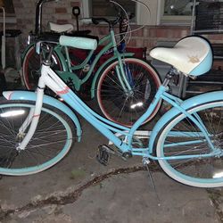 Lady's cruiser bike!!