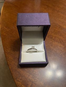 Diamond ring