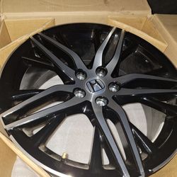 Honda 19 Inch  Asking $1,200 OBO.Paid $2000