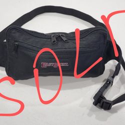 East Sport Travel Sport Waist Fanny Pack, Bag For Men Or Women, Quick Release Buckle, Ajustable waist strap, Designer Waist Bag

Product Details
The  