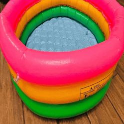 executive couple Kids' Play Pool - Perfect for Water Fun Throughout Summer