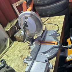 Ridgid  Miter Saw