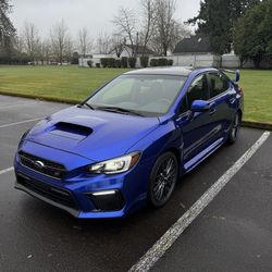 Subaru STI 2016 LOW MILES