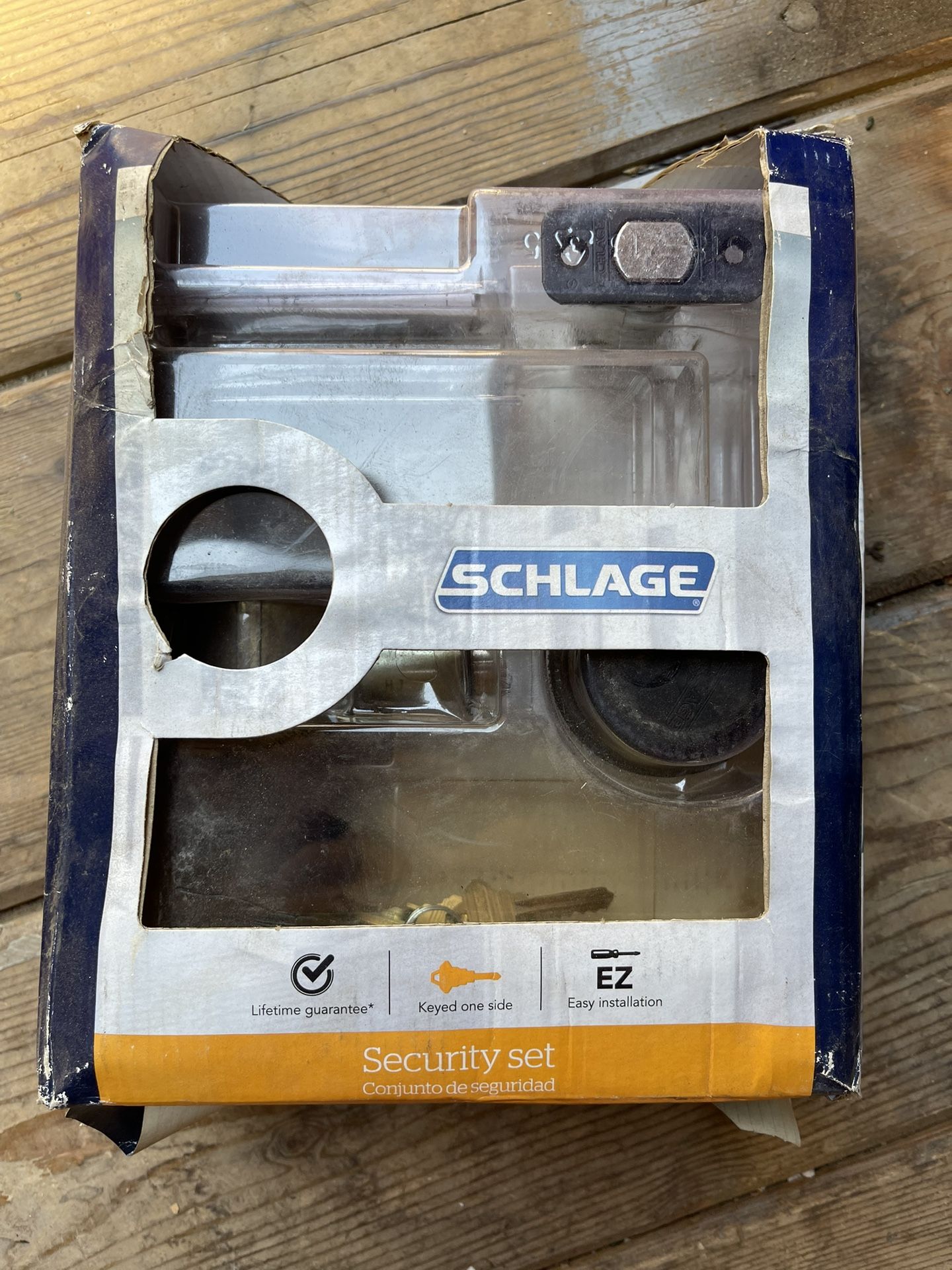 Door Knob And Deadbolt