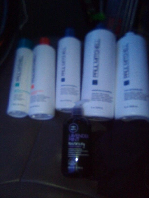 Paul Mitchell &Teatree Sundries 