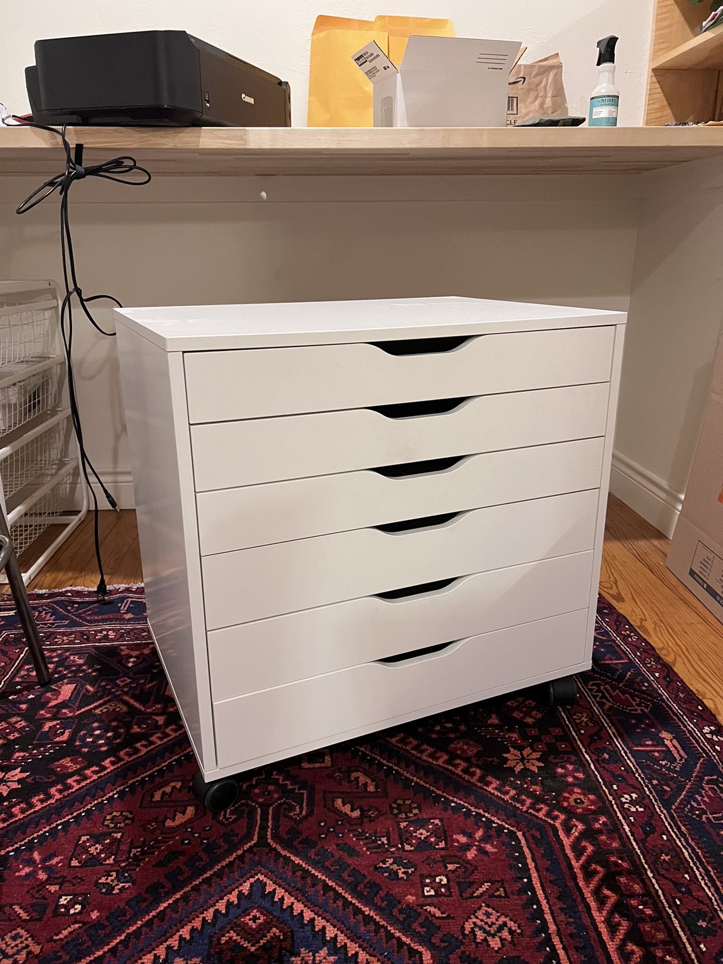 Drawer Unit On Casters