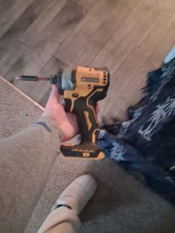 Cordless Impact Screw Gun