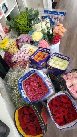 Graduation fresh flower bouquets