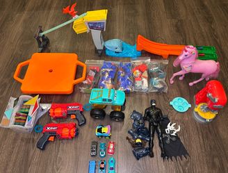 Toys for Sale 🛍️ | Prices will vary ✨