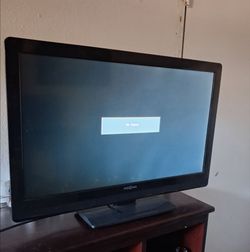 Insignia 32" LCD/LED HDTV...$10obo