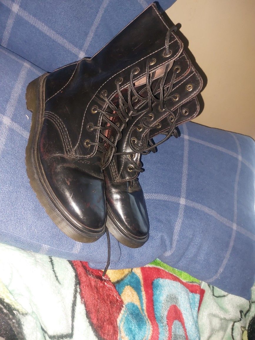 Dr.Martens Air Size 9 For Man