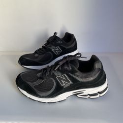 New Balance Black Suede Mesh Sneakers size 13