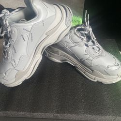 Balenciaga Triple S