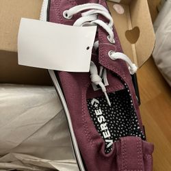 Converse Women Size 10