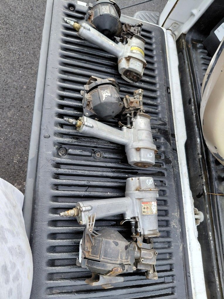 Air Roofing Nailers
