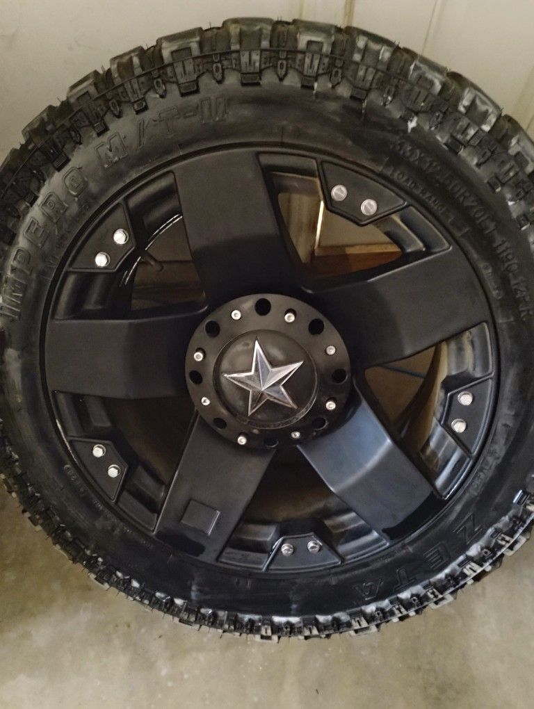 Universal 6 Lug 20x10 Rims .33x12.5 Tires