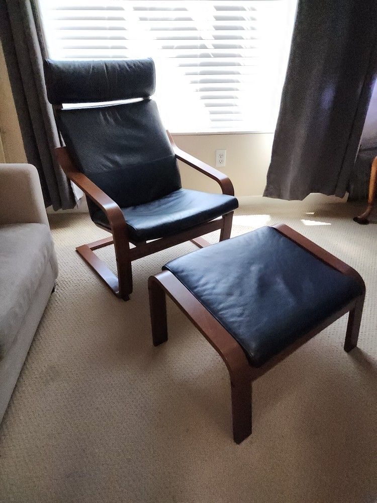 Chair w/ Ottoman