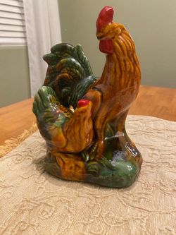 Rooster and hen vintage ceramic drip glaze statue. 8x5 inch. Farmhouse/ cottage/ country.