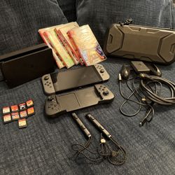 Nintendo Switch Oled With Extras