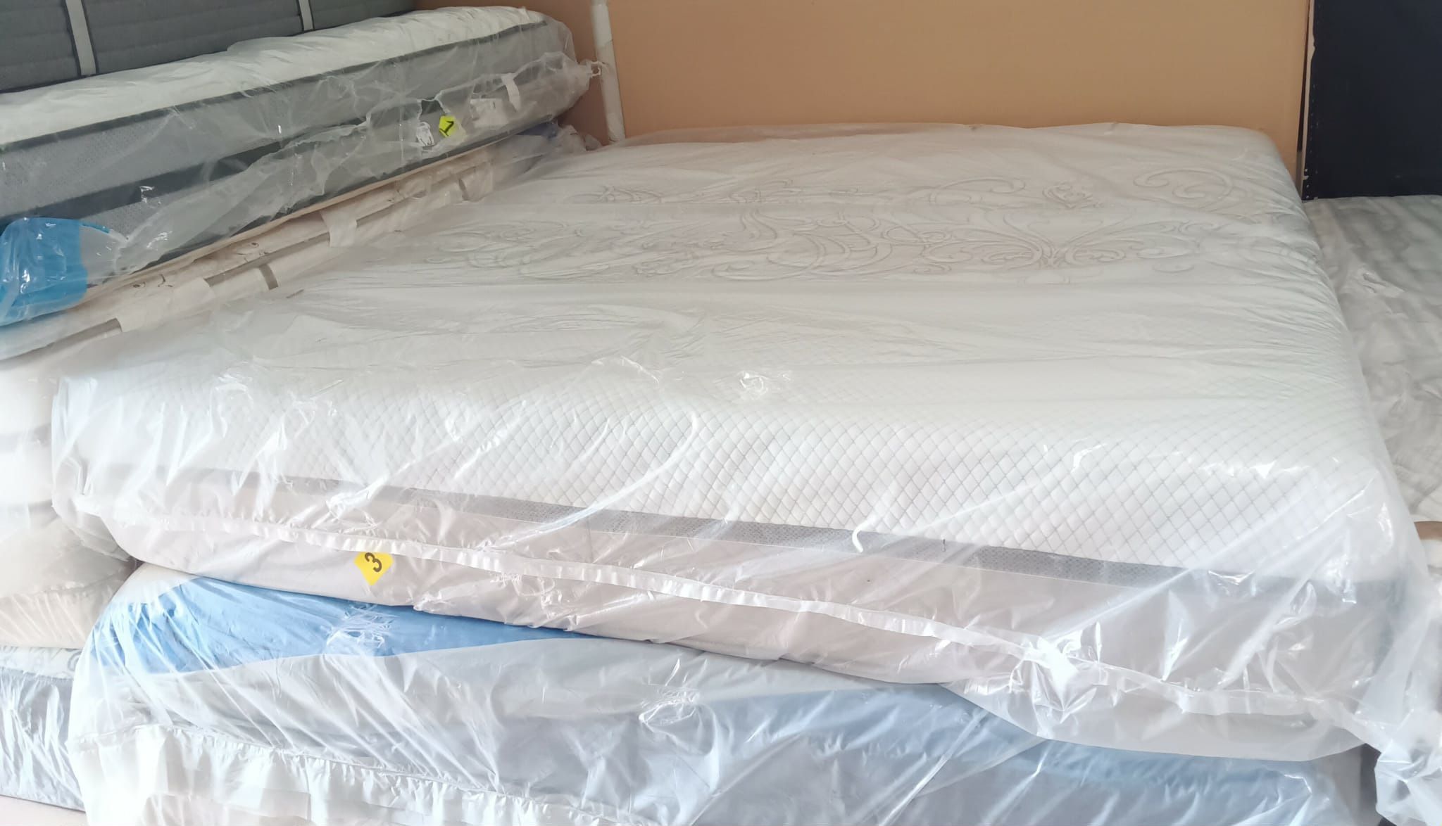 King Size Mattress (Colchon King Size)