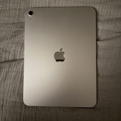 Apple iPad, Apple Pencil And Case