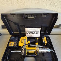 Dewalt Grease Gun. 