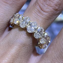 18k Yellow Gold 7.54CT Oval Eternity Band Lab grown diamonds