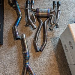 G80/G82 M3/M4-Valvetronic Titanium Exhaust w/ Forged  Carbon Tips