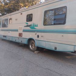 1994 Challenger Damen RV Motorhome Camper