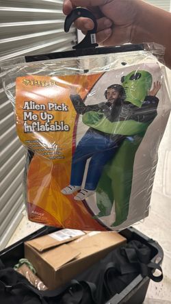 Spirit Alien Pick Me Up Inflatable Costume