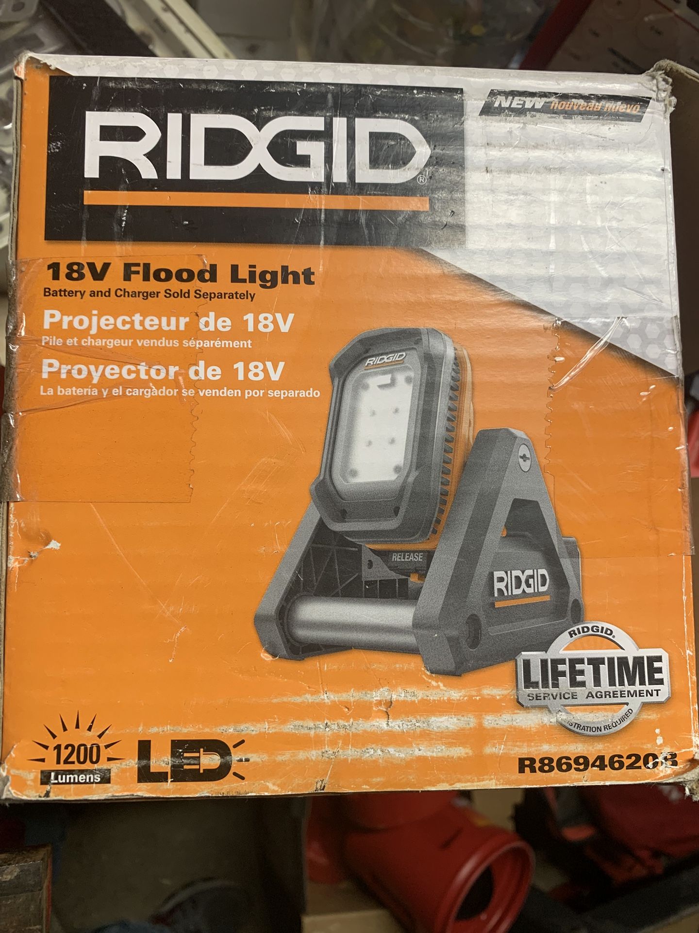 Flood light