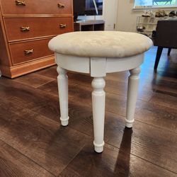 17" Sturdy vanity stool, white wooden frame and a padded seat with a patterned fabric cover, 15" D, clean and good condition