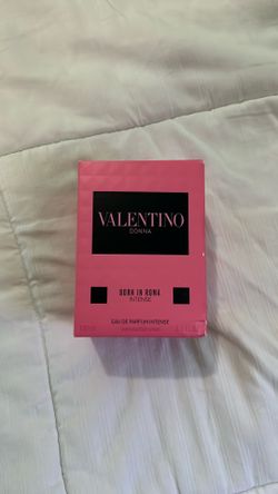 Valentino- Born in Roma Perfume