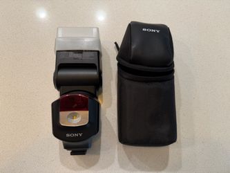Sony HVL-F43M External Flash + Case — Excellent Condition
