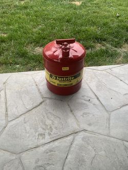 Gas Can 5 Gallons 