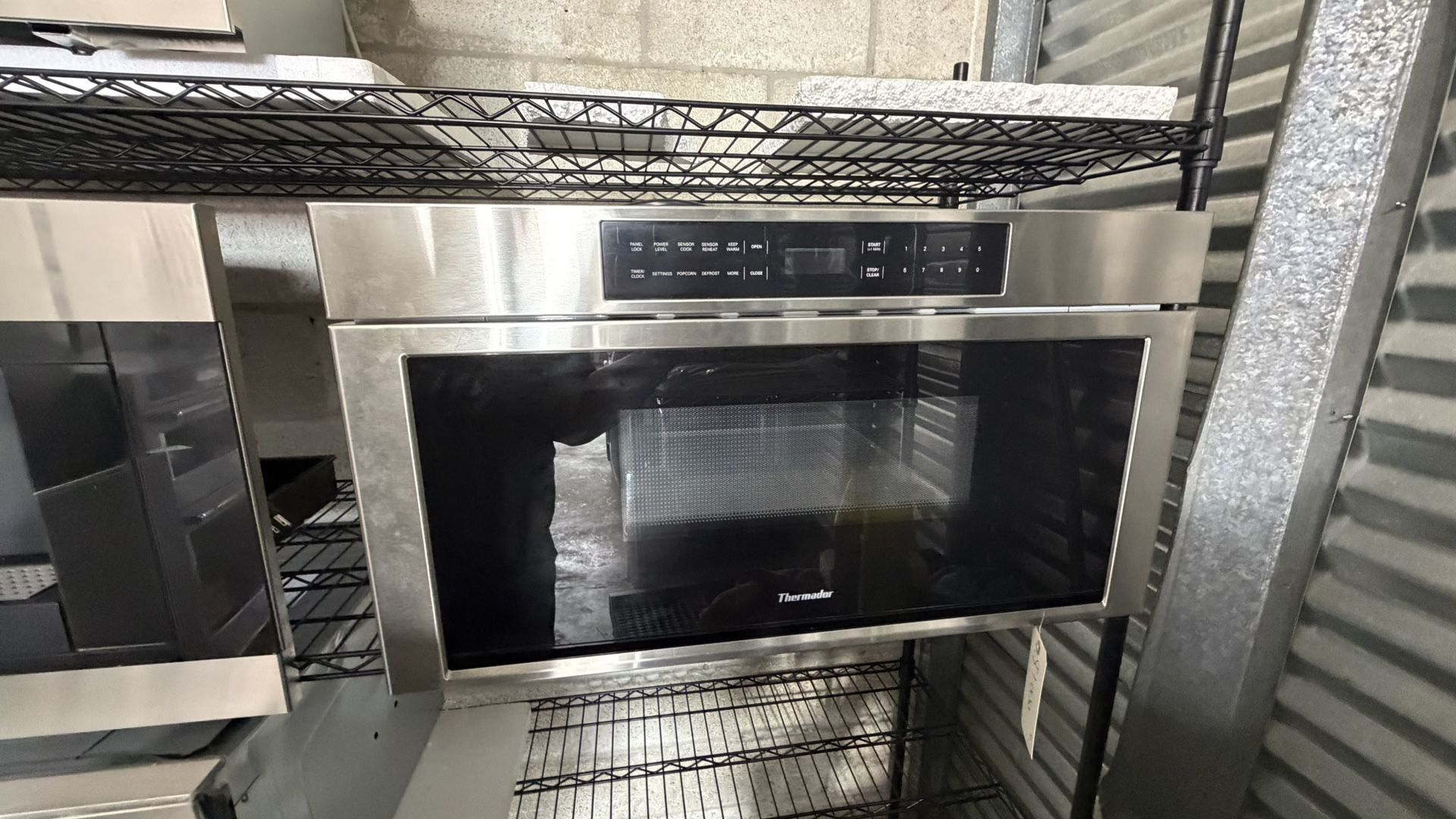 Thermador 30” MicroDrawer® Microwave – Like New – $899 (Price Today) Premium Thermador drawer microwave in like new condition—smooth glide drawer des