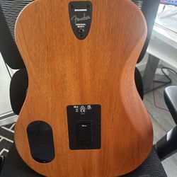 Fender Highway series Dreadnought with Gig bag