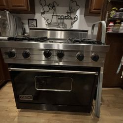 36” Viking Gas Range $700