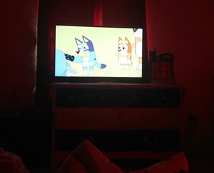 smart tv VIZIO 42"