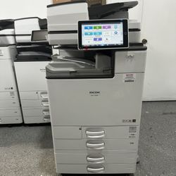 Impresora Laser Multifuncional Full Color 