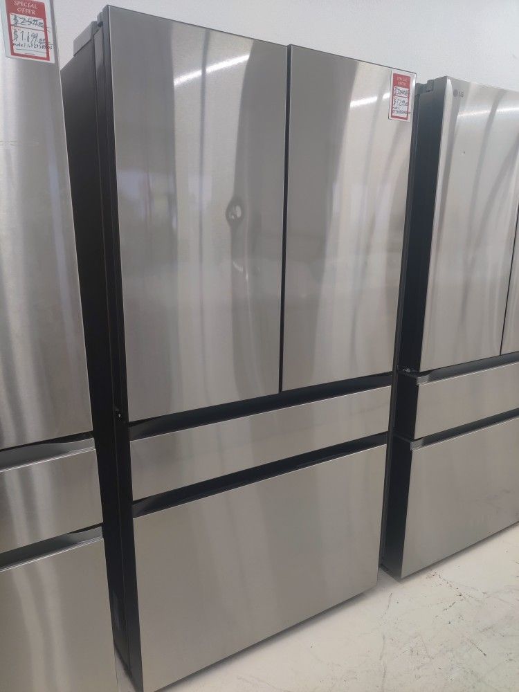 New Samsung
Bespoke 29 cu. ft. Standard Depth 4-Door French Door Smart Refrigerator in Stainless Ste