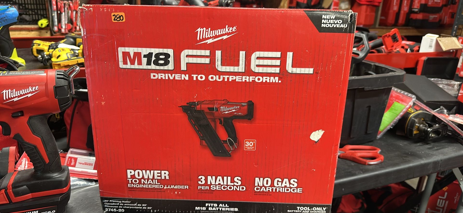 Milwaukee M18 FUEL 3-1/2 in. 18-Volt 30-Degree Lithium-Ion Brushless Cordless Framing Nailer (Tool-Only)