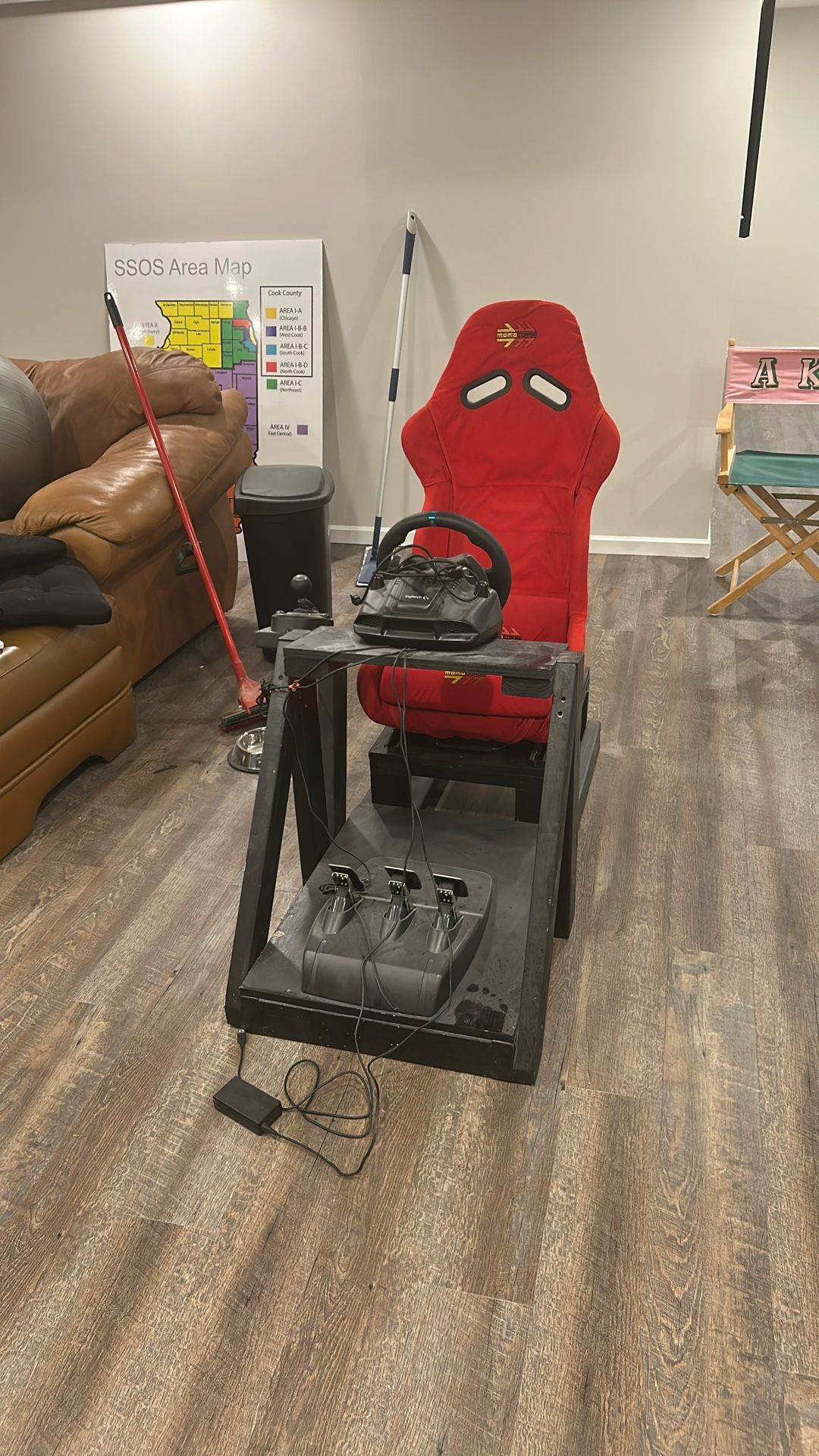 Logitech cockpit With Momo Seat