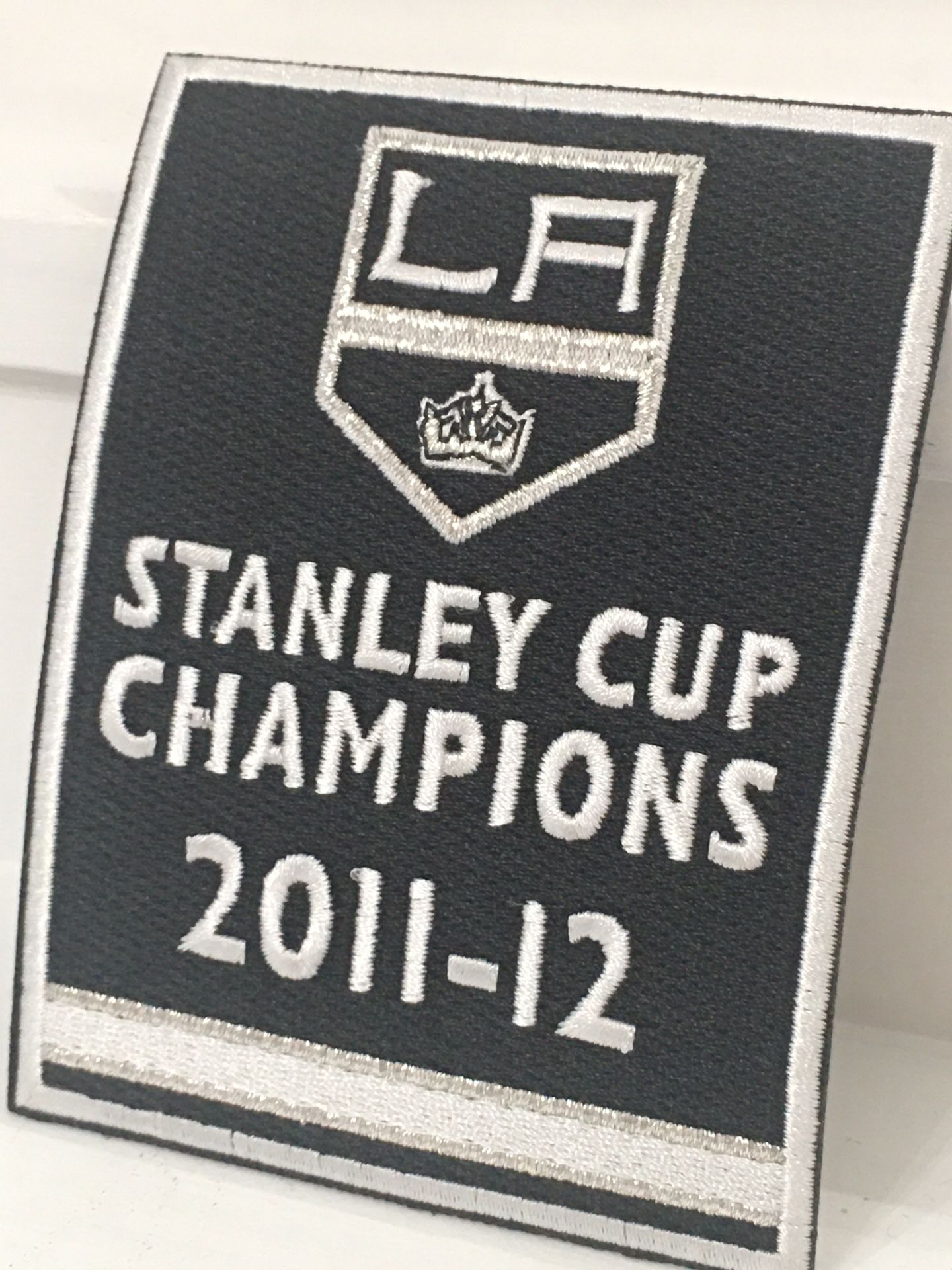 2012 Stanley Cup Final Champions Banner LA King’s Opening Night Jersey Patch NEW