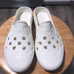 Vans Slide On Slippers Size 8 Womens  