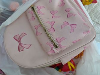 Free kids shoes clothing and toys