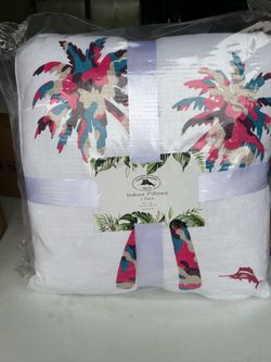 Set of 2 Tommy Bahama pillows