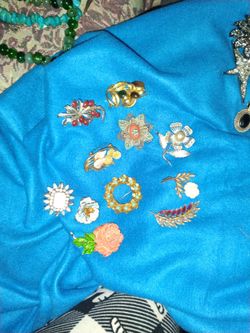 Brooch Vintage Total 11