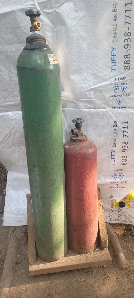 Acetylene/Oxygen gas tanks & Hoses