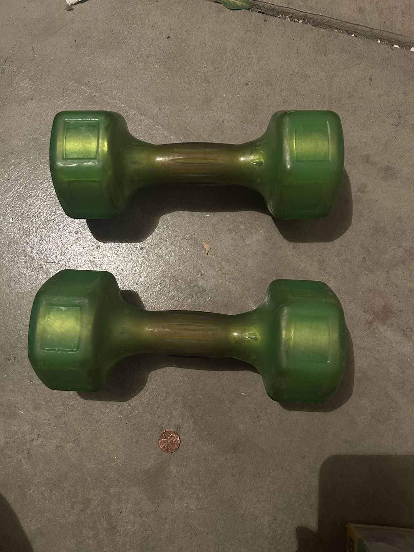 Weights  10 lbs 